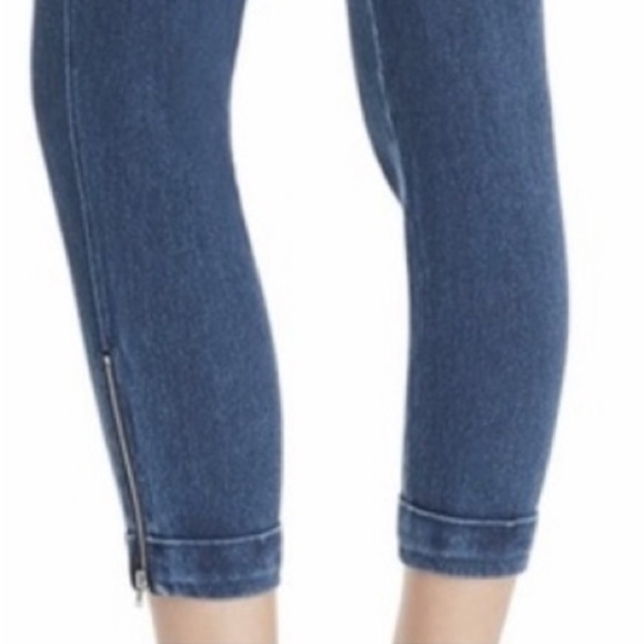 Lysse slimming blue denim pull on Skinny Pants with cuff & zipper at ankles - Picture 7 of 8